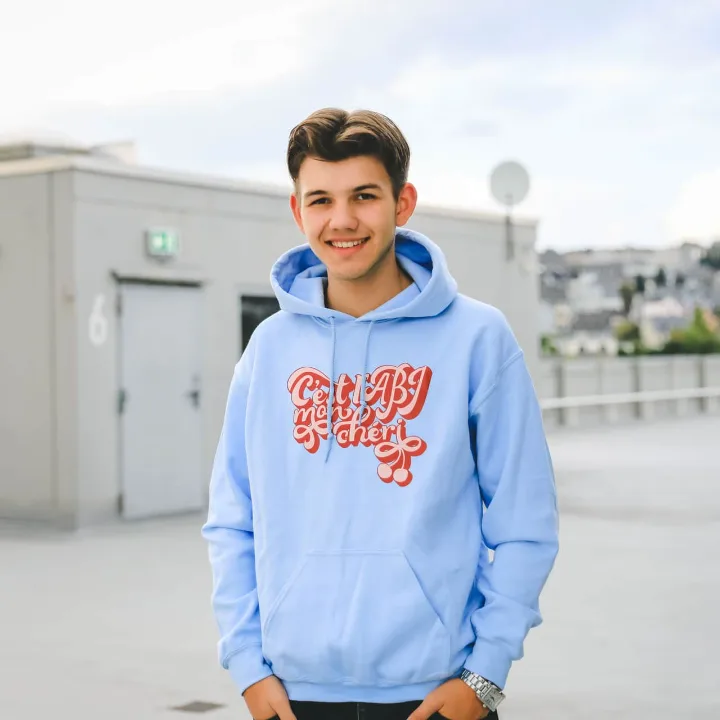 Hellblauer AbiHoodie mit Wunschmotiv